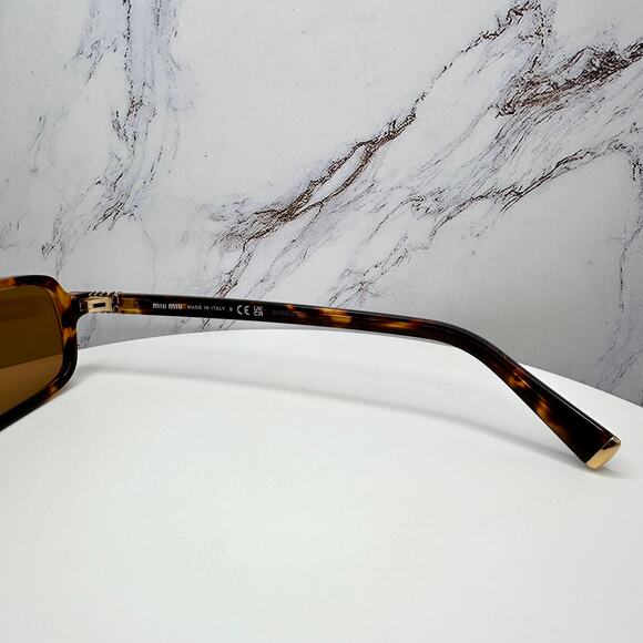 New MIU MIU Sunglasses Brown Tortoise Slim Rectangular Acetate Logo Authentic main image 13